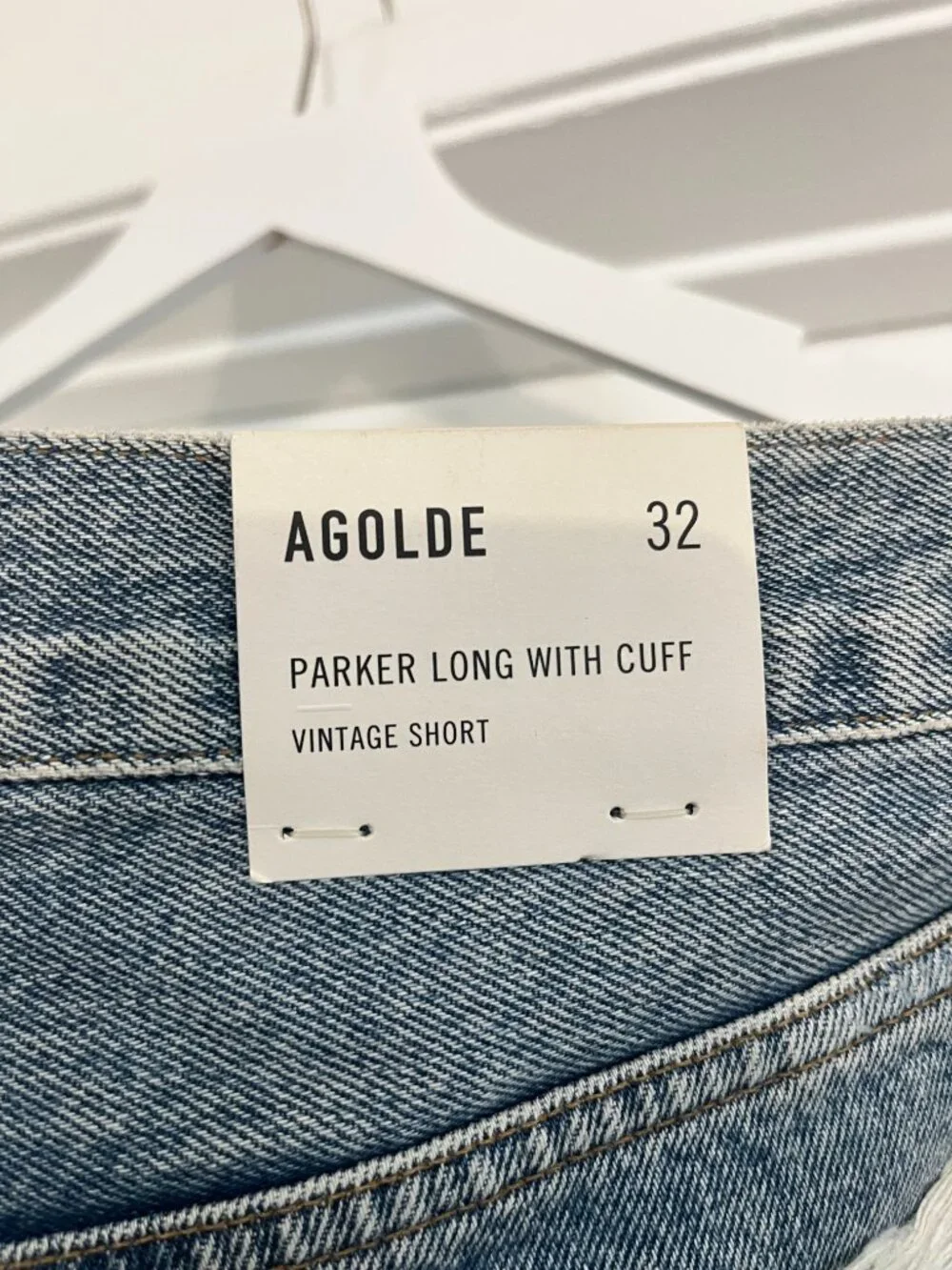 NWT AGOLDE Parker Long Vintage Denim Shorts with Cuff (Heat Wave) - Women's 32